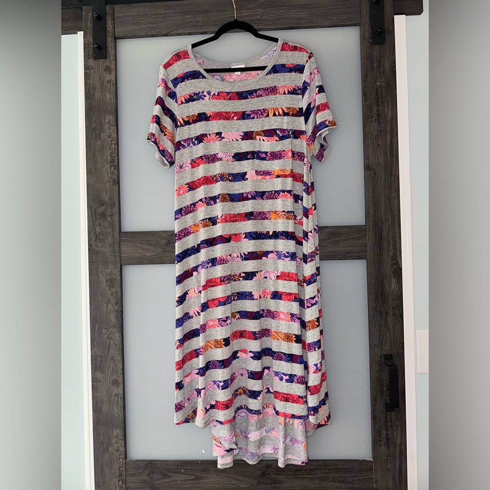 LuLaRoe Carly Large floral stripes